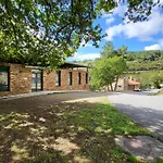 Hostel Complexo Turistico Ponte Mourulle Toiriz (Lugo)