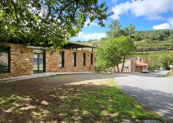 Hostel Complexo Turistico Ponte Mourulle Toiriz (Lugo)