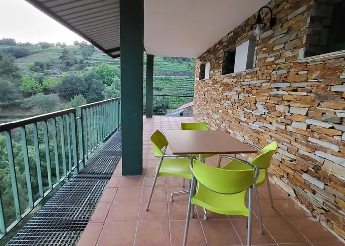 Complexo Turistico Ponte Mourulle Hostel *