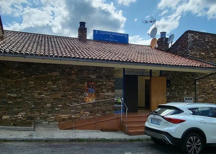 Complexo Turistico Ponte Mourulle * Toiriz (Lugo)