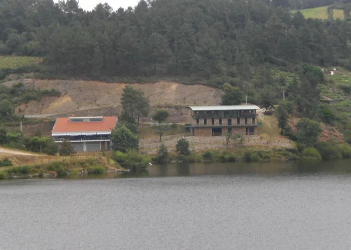 Hostel Complexo Turistico Ponte Mourulle